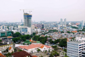 Stunning and Comfortable 2BR at Menteng Park Apartment By Travelio